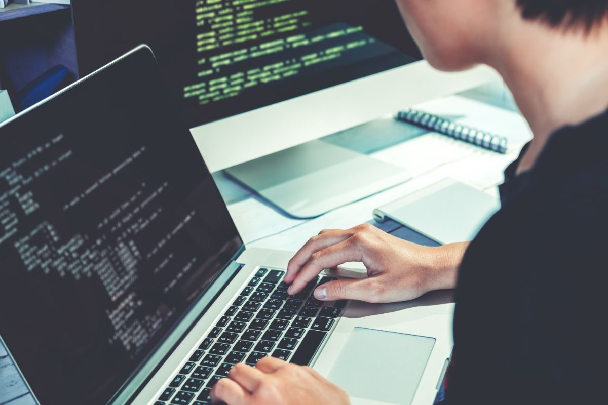 Learn C++ Programming – Beginner to Advance – Deep Dive in C++ (Udemy)