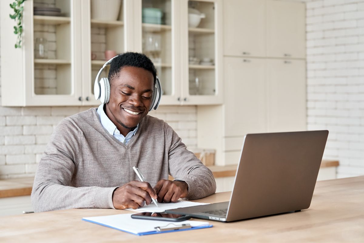 Distance Learning Statistics 2024: Future Is Bright 4 Distance Learning Statistics